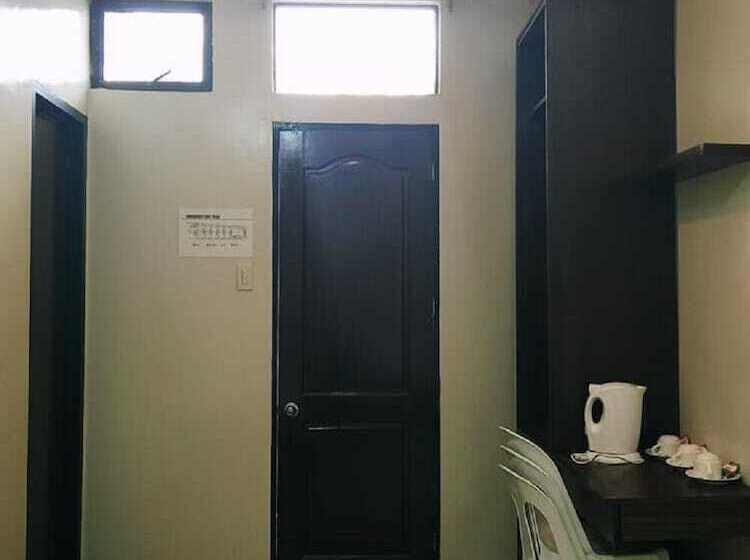 اتاق لوکس سه تخته, Reddoorz @ Vp Inting Street