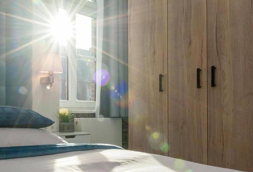 패밀리 스위트, Boardinghouse Emden