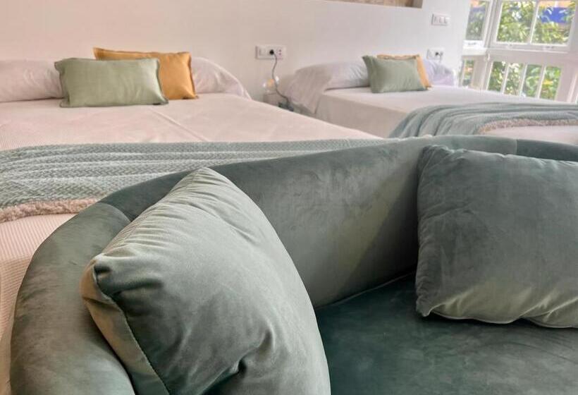 Апартаменты Deluxe 1 Спальня, Hostal Zahara