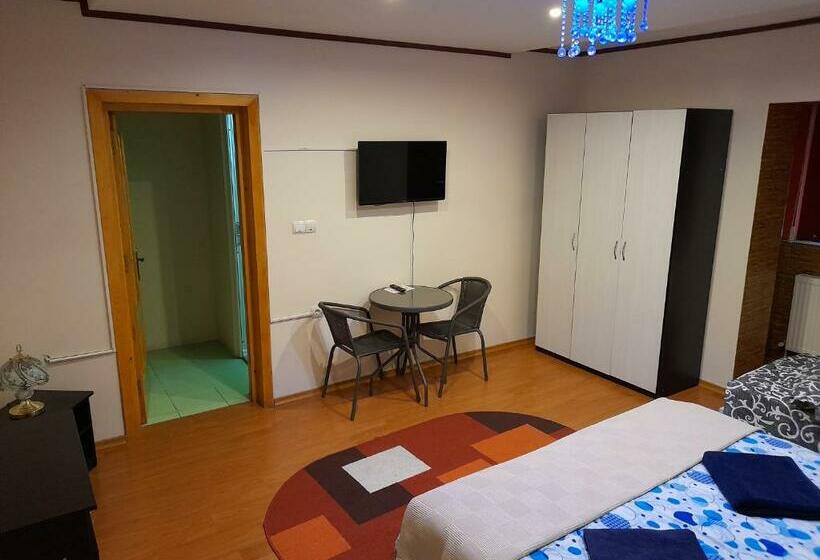 Quarto Familiar, Vila Magica