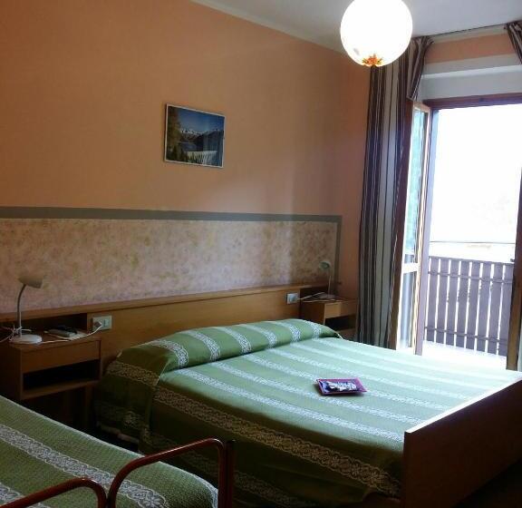 스탠다드 트리플 발코니 룸, Albergo La Valle