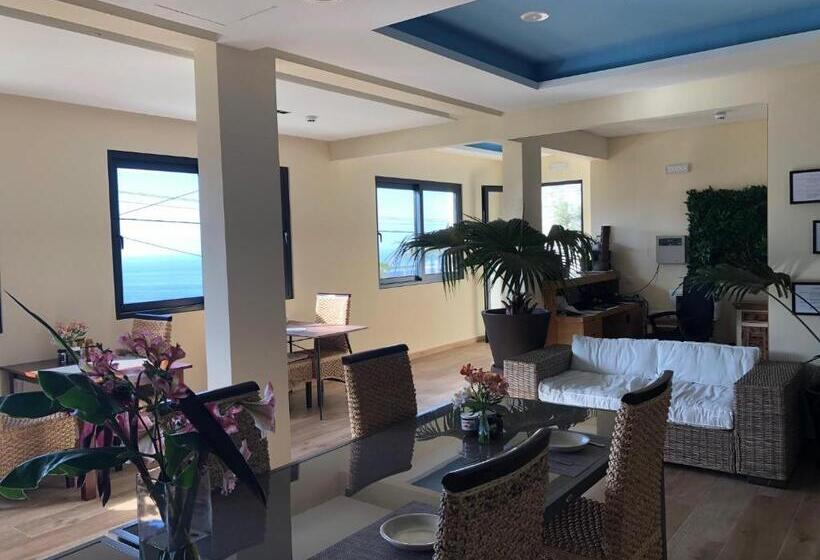 Номер Deluxe с Балконом, Guesthouse Theview