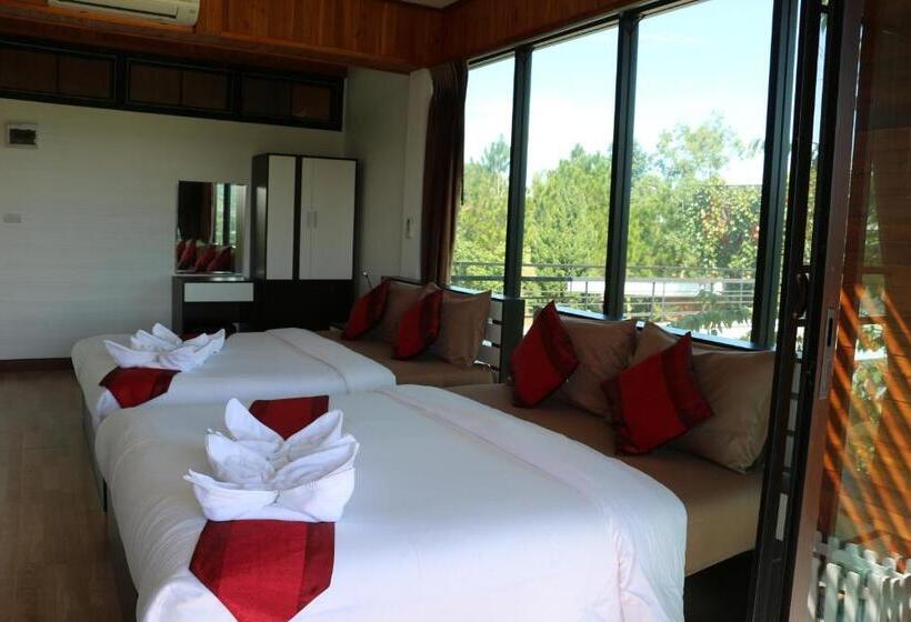 Quarto Estandar com Sacada, Phumork Village Khao Kho