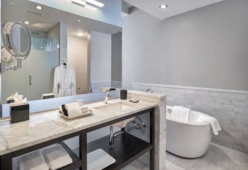 Номер Стандарт, Stanton House El Paso