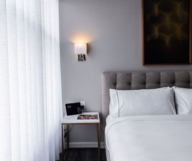 Номер Стандарт, Stanton House El Paso