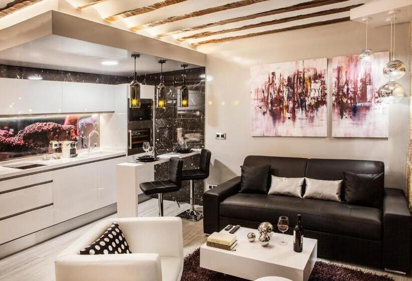Люкс, Wine & Soul Suites