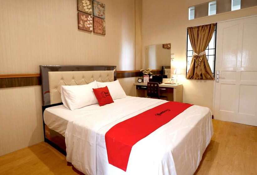 Номер Стандарт, Reddoorz Plus Near Universitas Sumatera Utara