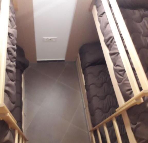 اتاق استاندارد, Senda Sur