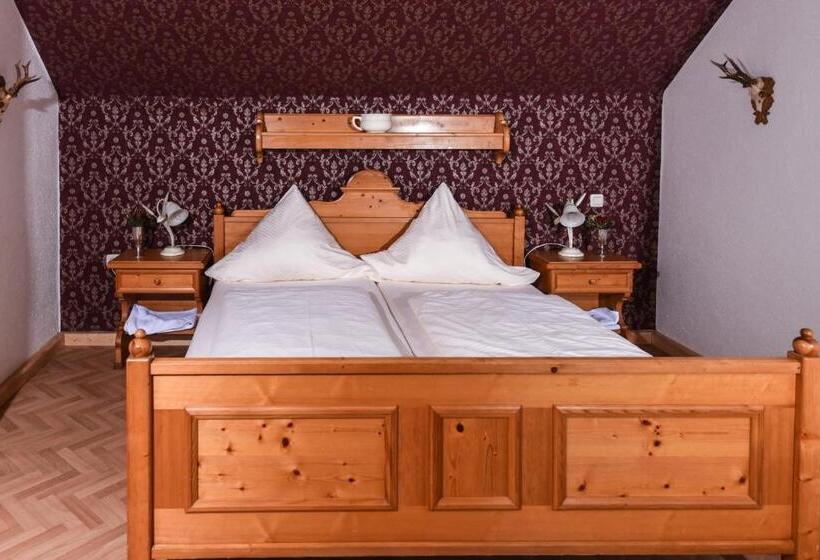 Номер Стандарт Вид на Сад, Jagdschloss Fahrenbühl Hotel Garni
