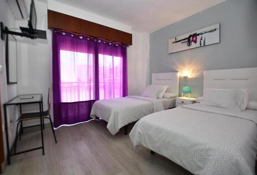 スタンダードルーム, Hostal Hb Torrevieja