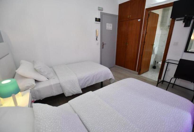 スタンダードルーム, Hostal Hb Torrevieja