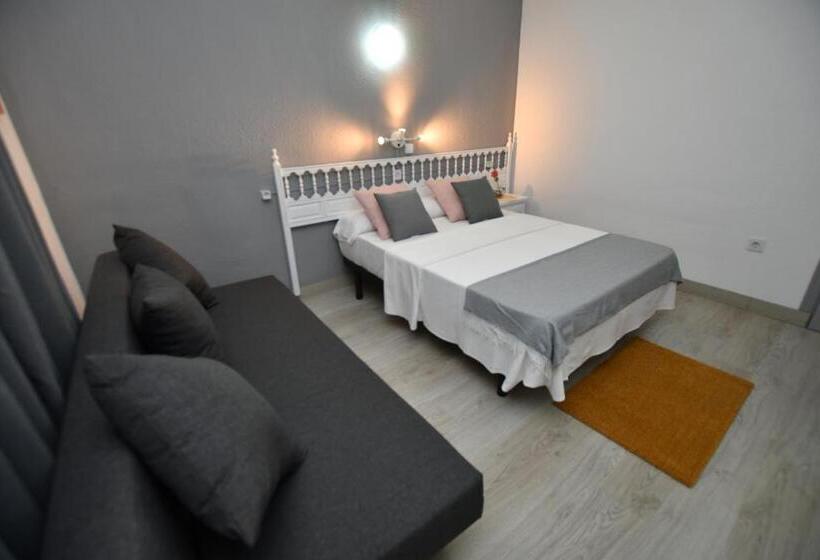 スタンダードトリプルルーム, Hostal Hb Torrevieja