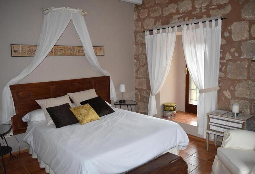 Дом 1 Спальня, Castillo De Grisel