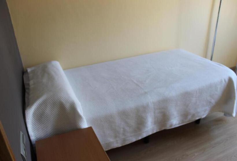 Номер Комфорт Индивидуальный, Hostal Cal Siles