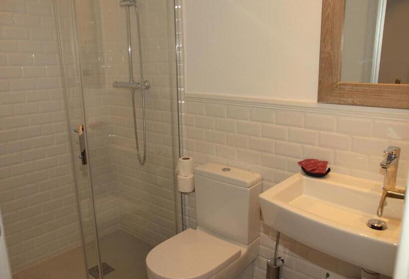 Апартаменты Deluxe 1 Спальня, Hostal Portofino