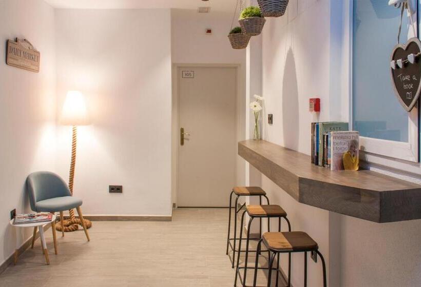 Номер Стандарт, Hostal Portofino