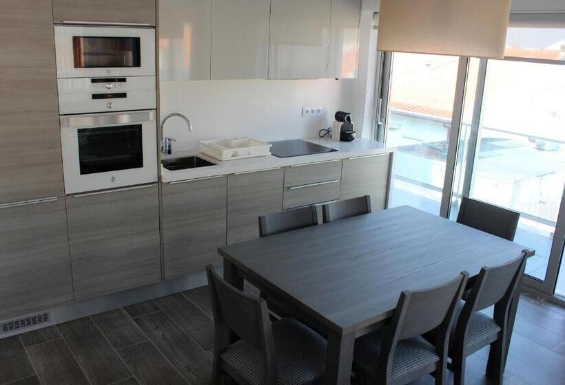 Апартаменты 3 Спальни, Apartamentos Turisticos Da Nazare