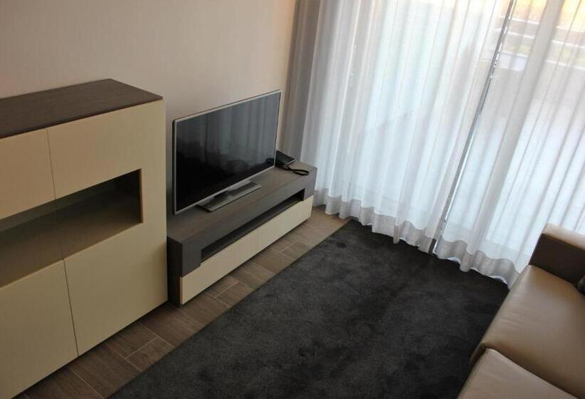 Апартаменты 1 Спальня, Apartamentos Turisticos Da Nazare