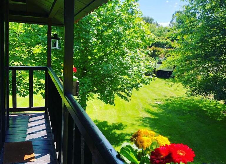 بانگلوی استاندارد, Quinta Lamosa Agroturismo