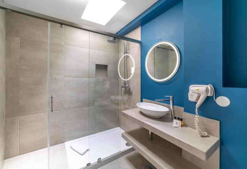 اتاق اساندارد با چشم‌انداز جانبی به دریا, Castelo Guest House