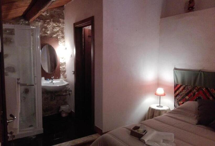 スタンダードルーム, Residenza Storica Le Civette