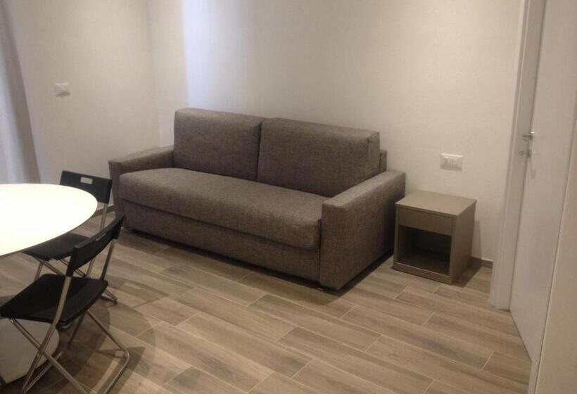 Апартаменты 1 Спальня с Балконом, Residence Fanny