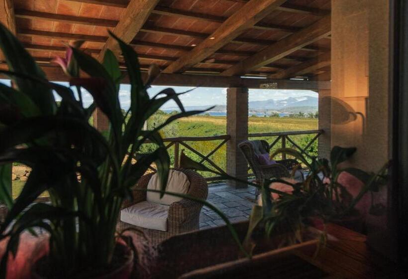 Студия Deluxe, Torre Di Baratti Bio Resort