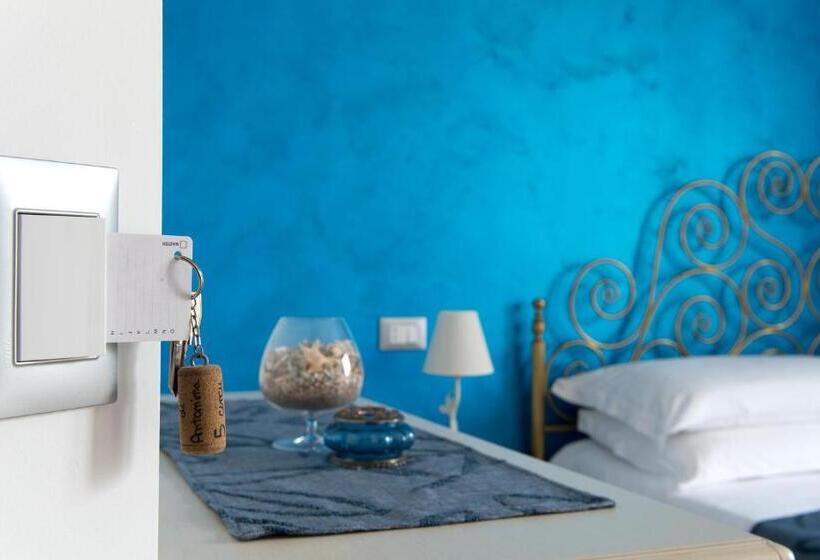Quarto Deluxe, I Segreti Di Antonina