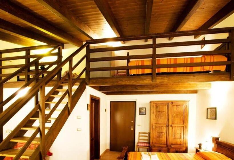 Четырехместный Номер Стандарт, Bioagriturismo La Quercia