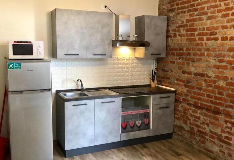 Apartamento 1 Quarto Rés-do-chão, Agriturismo Ca  Alleata