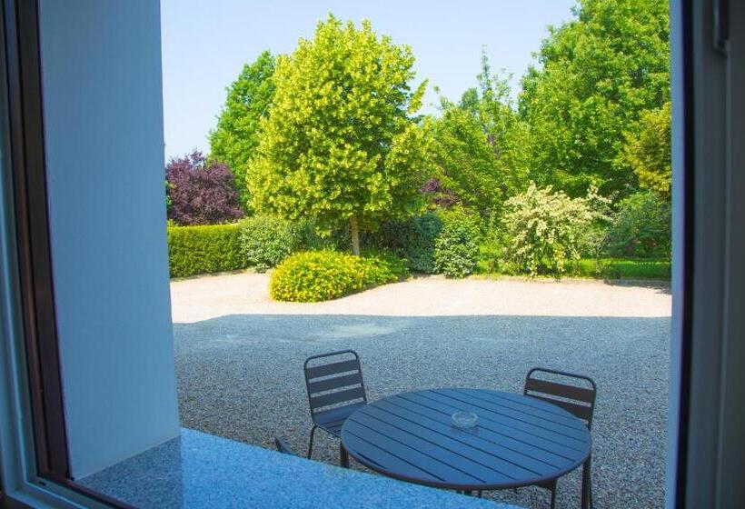 استودیوی لوکس, Agriturismo Il Brugnolo