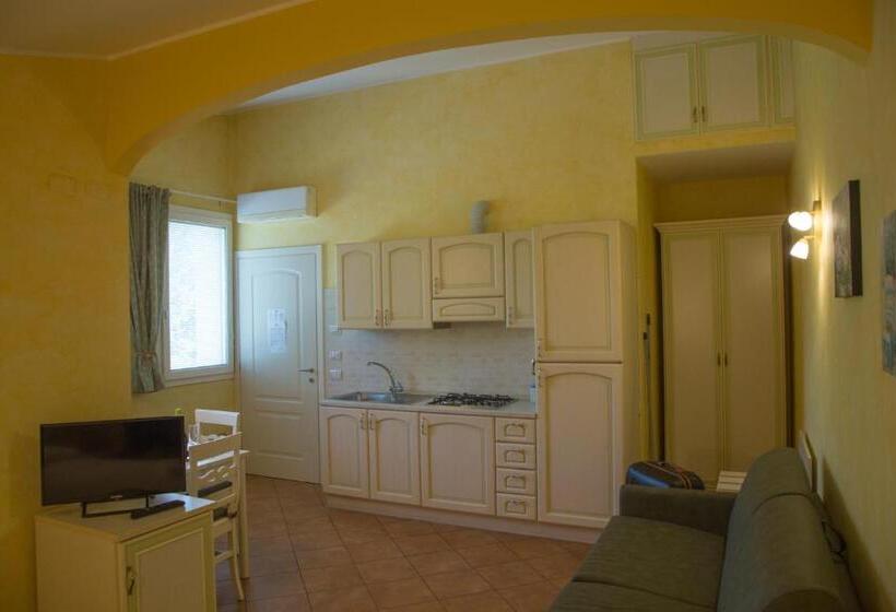استودیوی لوکس, Agriturismo Il Brugnolo