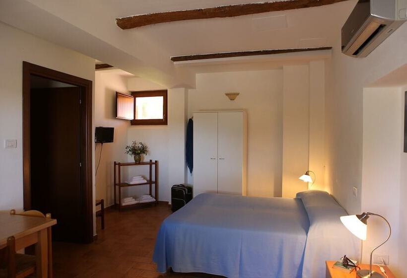 Номер Стандарт Трехместный, Agriturismo Ristorante Monte Argentario