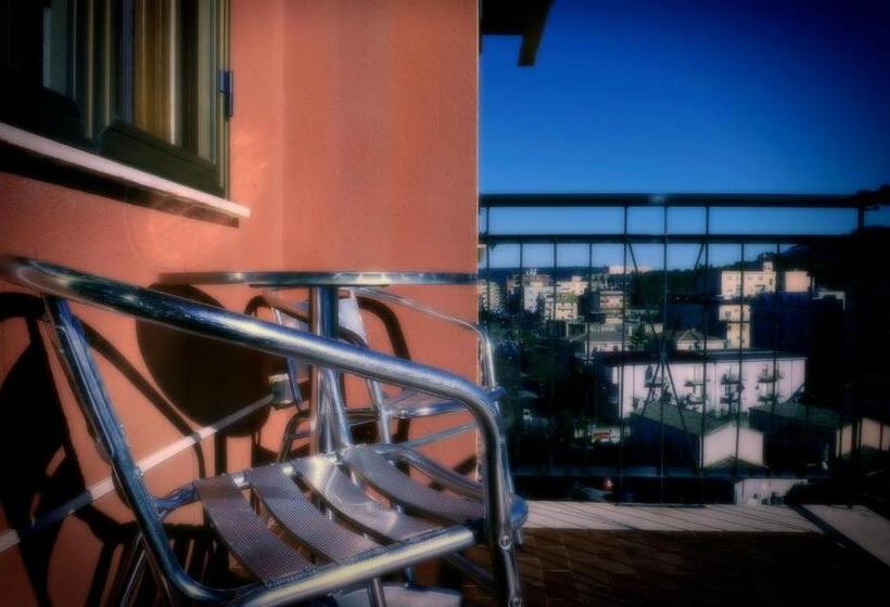 スタンダードルーム, Maison De Lussy