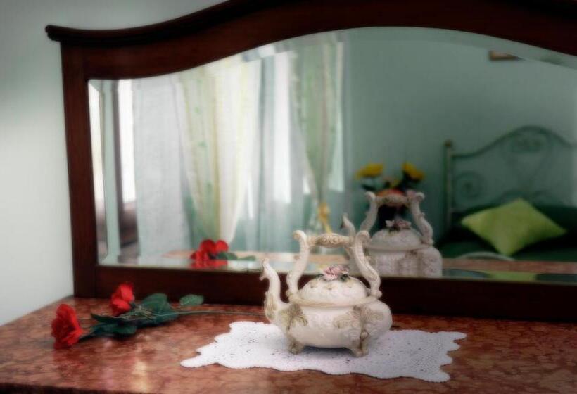 スタンダードトリプルルーム, Maison De Lussy