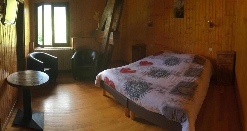 Номер Стандарт Вид на Горы, La Chicholiere