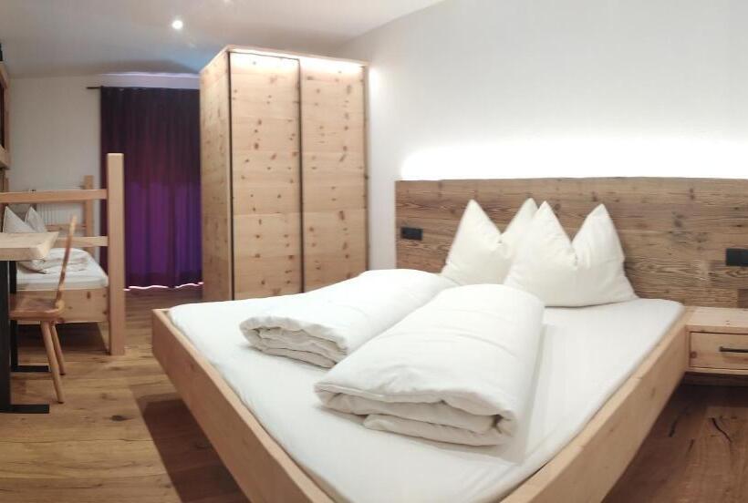 Четырехместный Номер Стандарт, Pension Wiesenhof