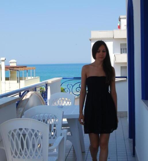 سوییت سوپریور با چشم‌انداز دریا, Residence Abruzzo Resort