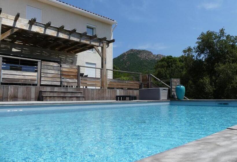 Семейный Номер, Maison D  Hôtes L Aria Mezzana