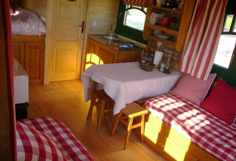 １ベッドルームハウス, La Grange De Campaulise   Camping à La Ferme   Hébergements   Mont Ventoux