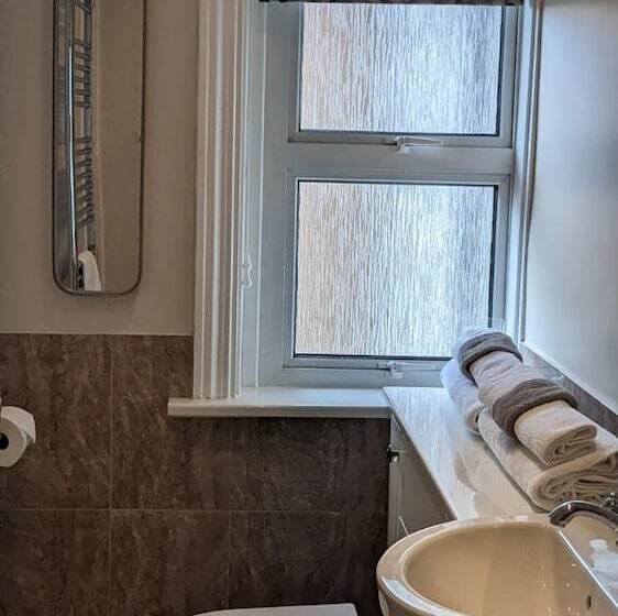 Номер Superior Кровать Кинг, Oaklands Guest House