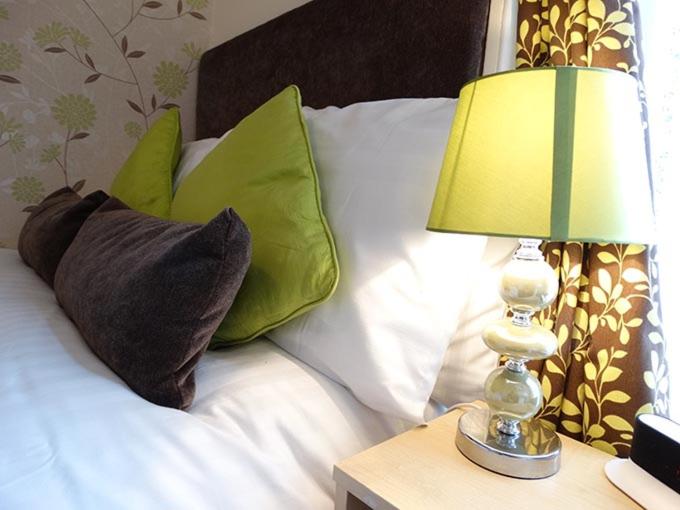 اتاق استاندارد یک نفره, Adelphi Guest House