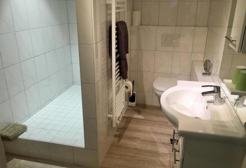 Апартаменты 2 Спальни, Hanse Hotel Buxtehude
