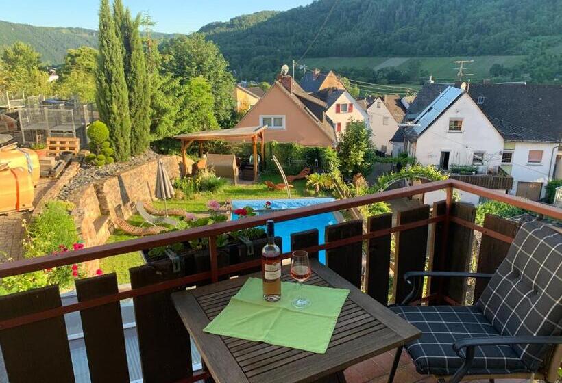 带阳台的标准单人间, Weingut Stiftshof