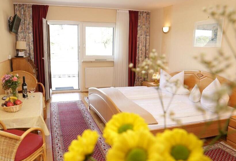 Номер Стандарт, Pension Gut Horn