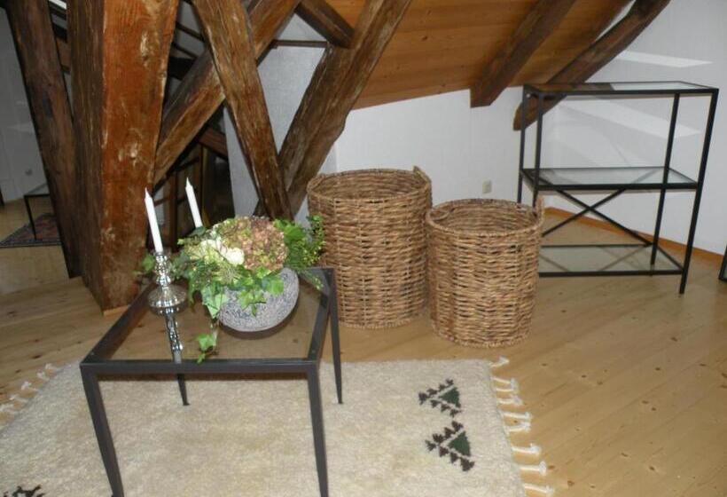 Номер Стандарт, Alte Posthalterei Zorneding