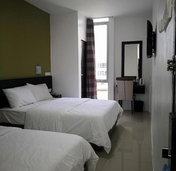 스탠다드 트리플 룸, Comfort Inn