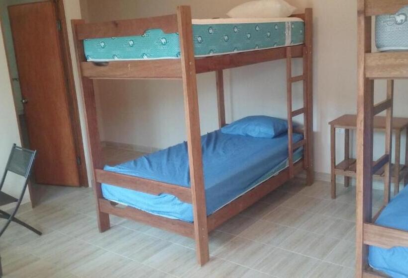اتاق استاندارد چهار تخته, Casamar
