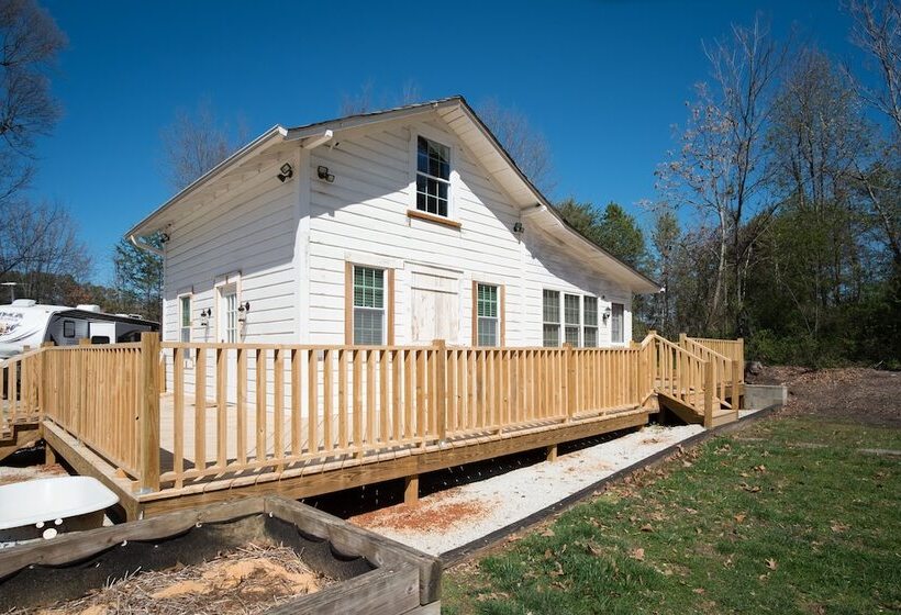 Студия Deluxe, Swamp Rabbit Inn Travelers Rest