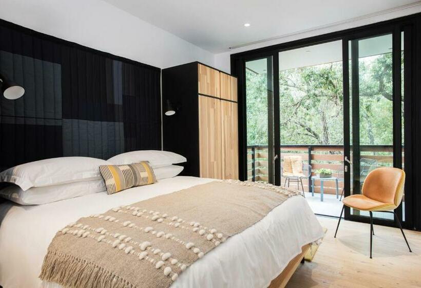 스위트, Harmon Guest House